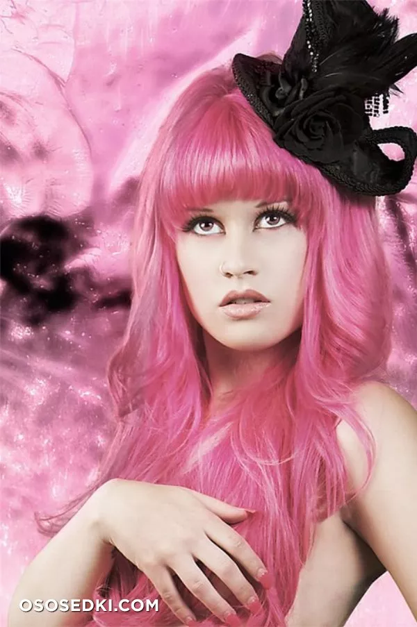 Kelly Eden - 6