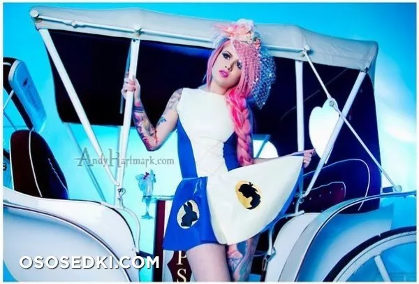 Kelly Eden - 50