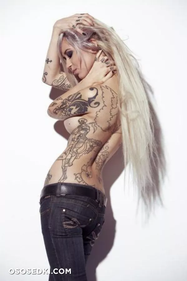 Sara Fabel - 15