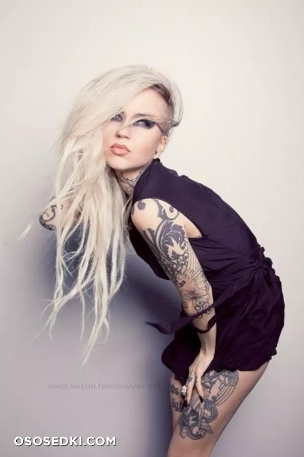 Sara Fabel - 48