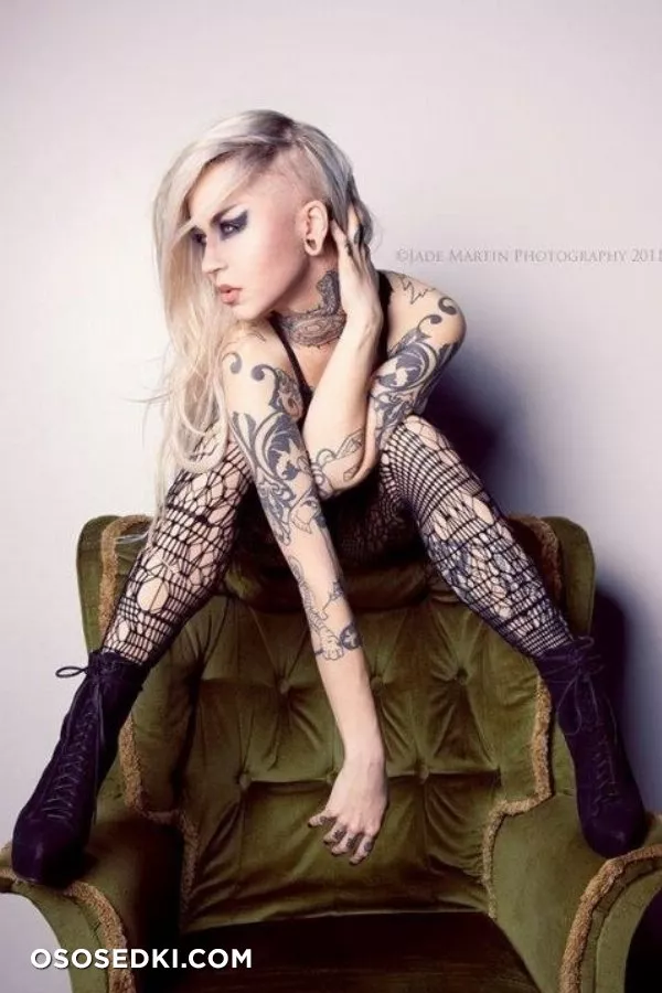 Sara Fabel - 49