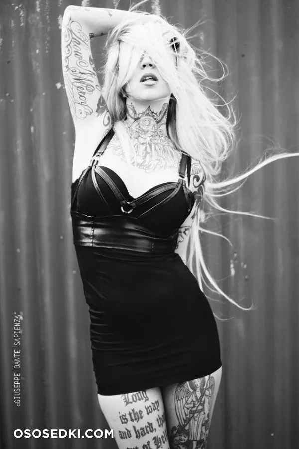 Sara Fabel - 81