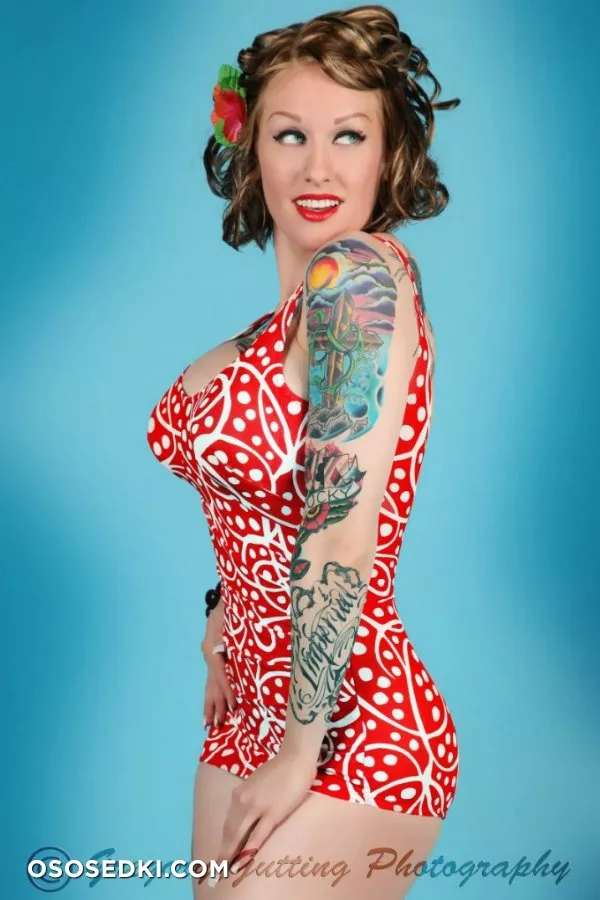 Amy DeLaCroux - 18