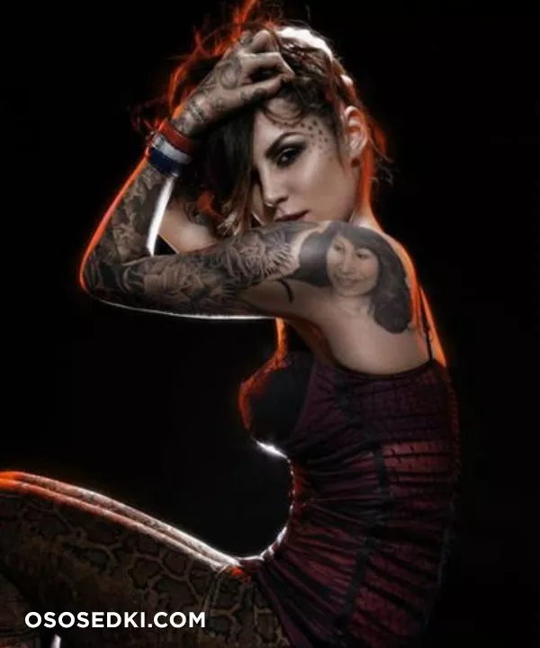 Kat Von D - 4