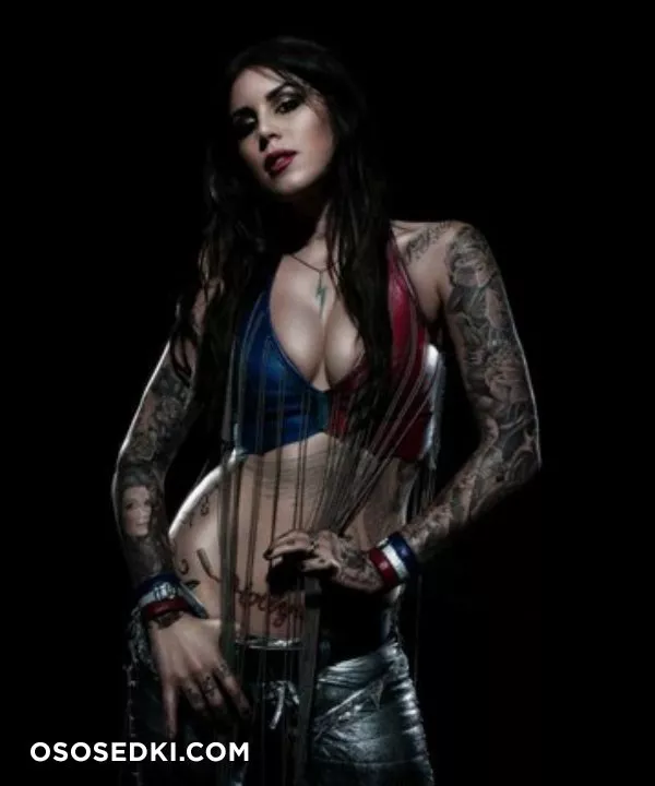 Kat Von D - 22