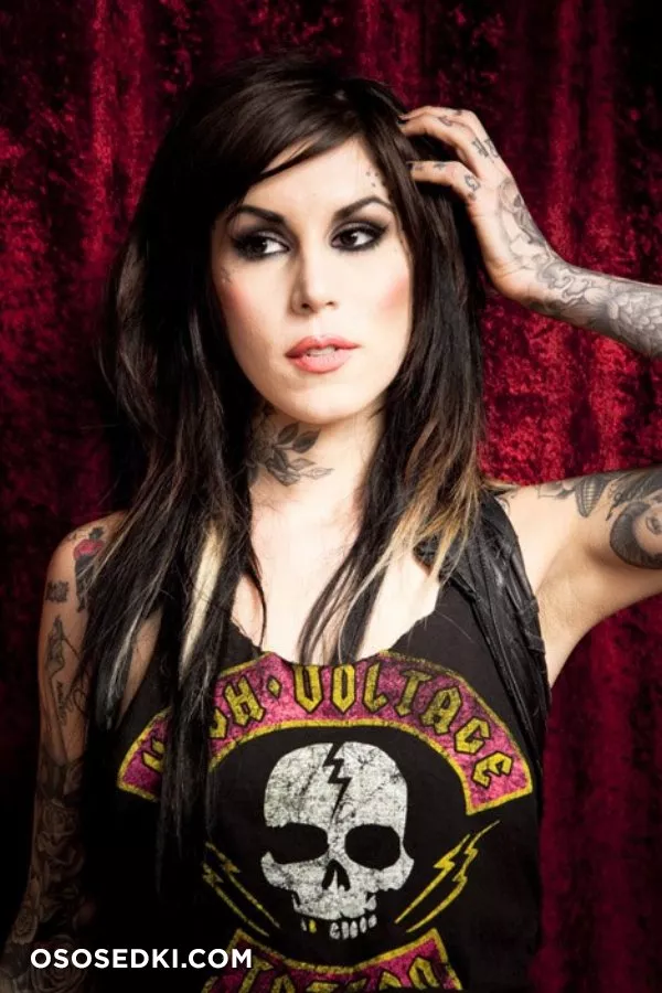 Kat Von D - 24