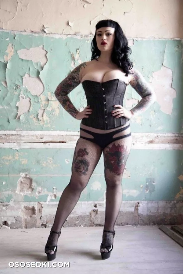 Mistress Paige - 18