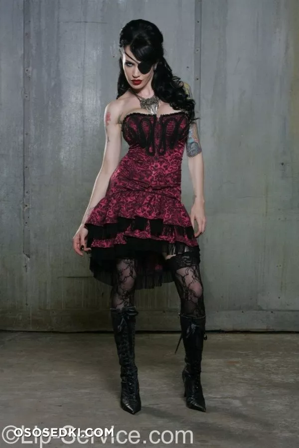 Micheline Pitt - 13