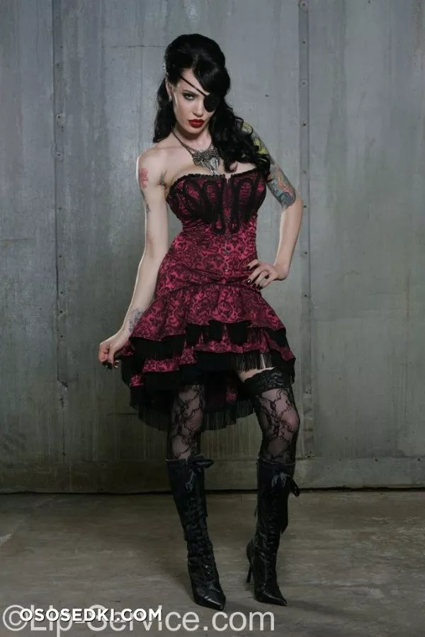 Micheline Pitt - 17