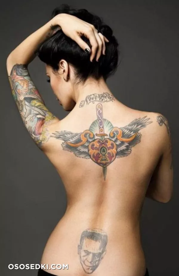 Micheline Pitt - 39