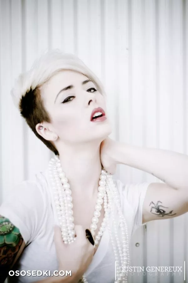 Alysha Nett - 15