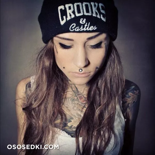 Monami Frost - 1