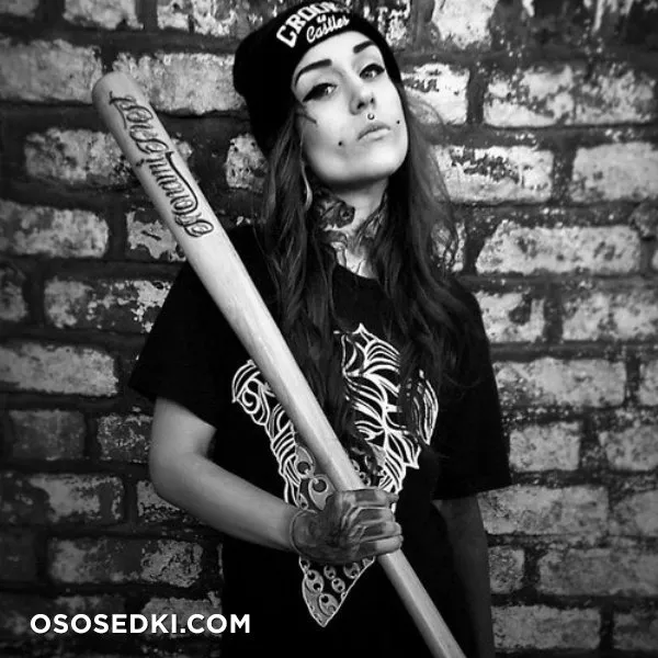 Monami Frost - 33