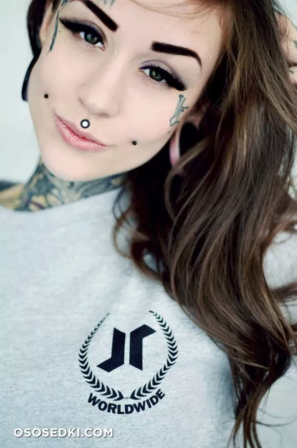 Monami Frost - 102