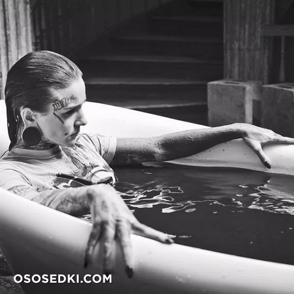 Monami Frost - 121