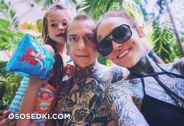 Monami Frost - 136