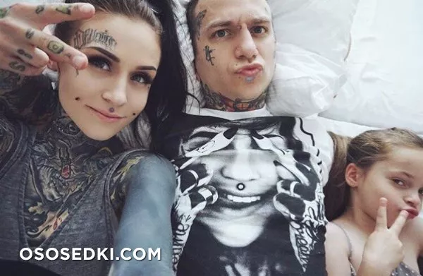 Monami Frost - 200
