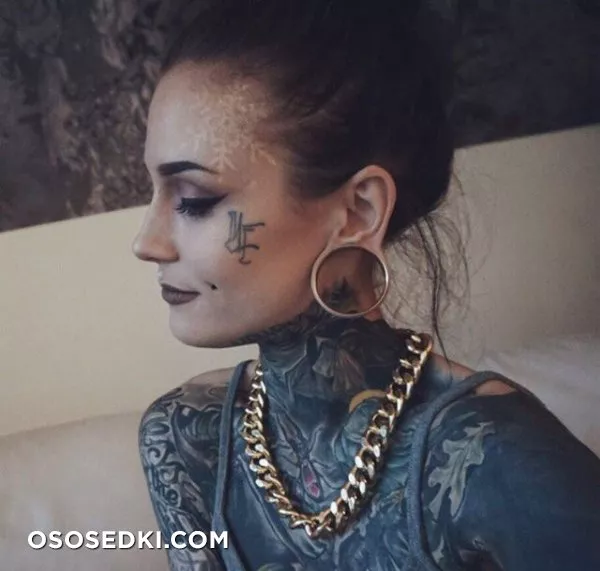 Monami Frost - 203