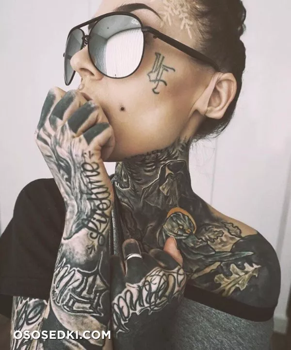 Monami Frost - 250