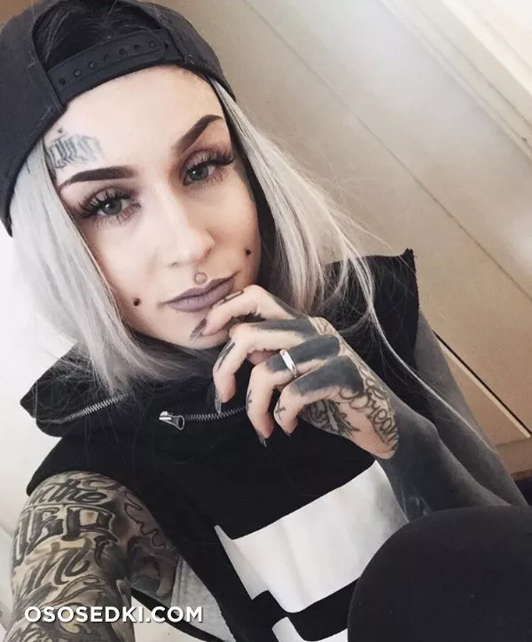 Monami Frost - 255