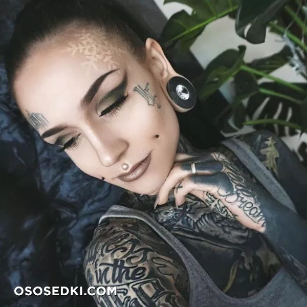Monami Frost - 274