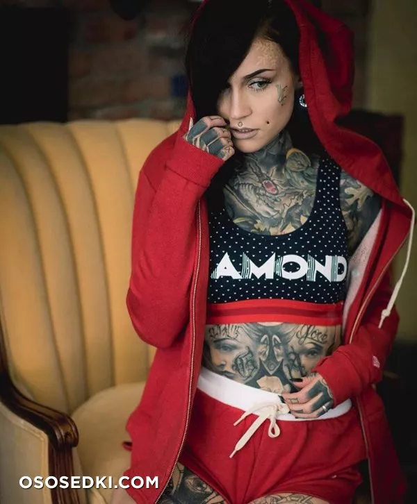 Monami Frost - 320