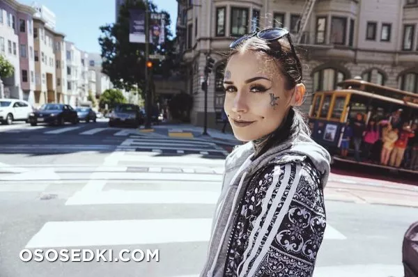 Monami Frost - 323