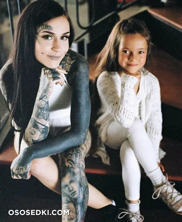 Monami Frost - 332
