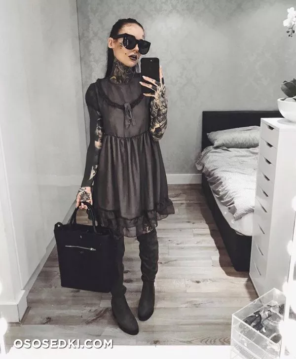 Monami Frost - 374