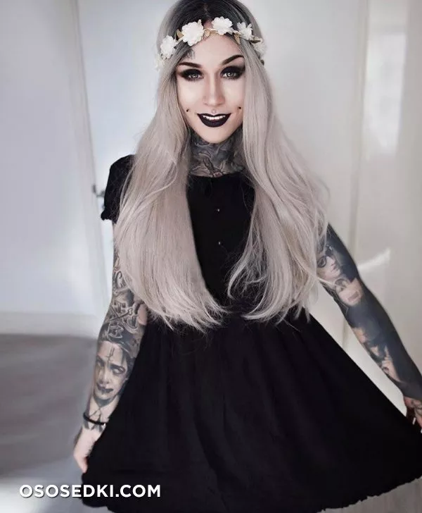Monami Frost - 376