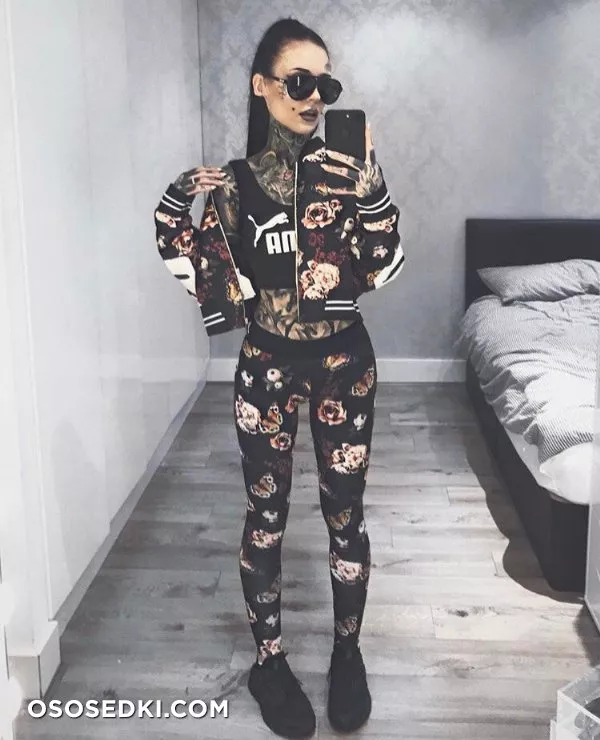 Monami Frost - 383