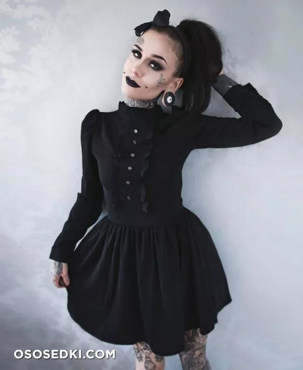Monami Frost - 410