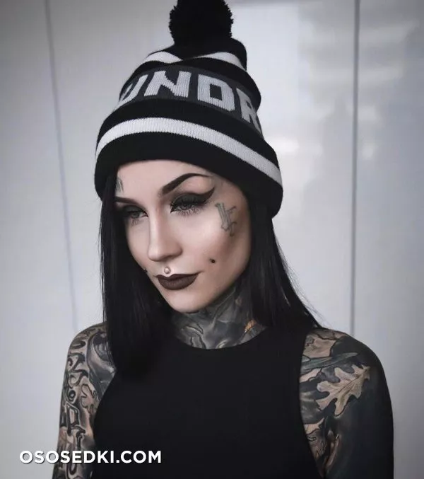 Monami Frost - 414