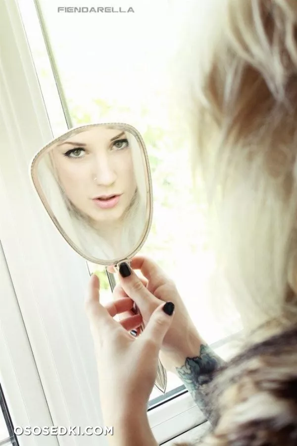 Amie Paxton - 10