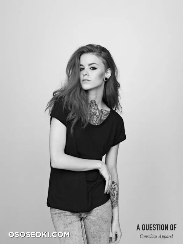 Hella Martina - 24