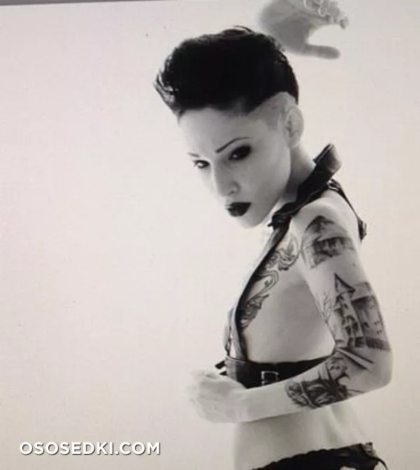 Clara Rae - 13