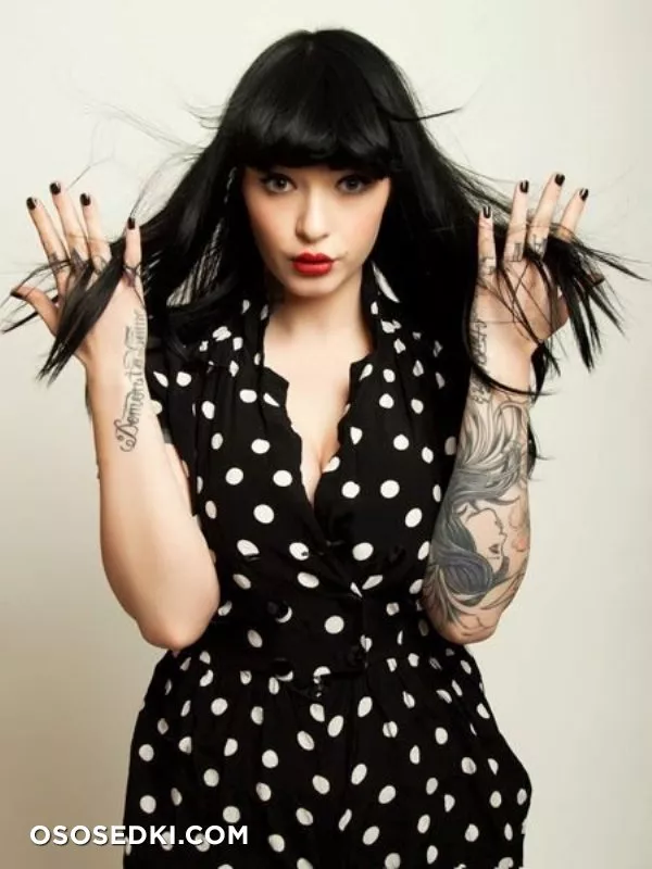 Pippa Holland - 1