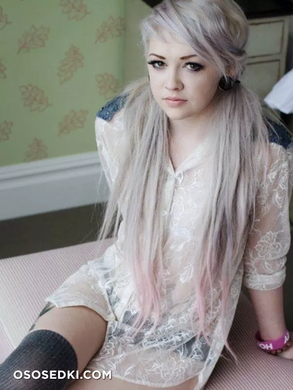 Peachy Suicide - 16