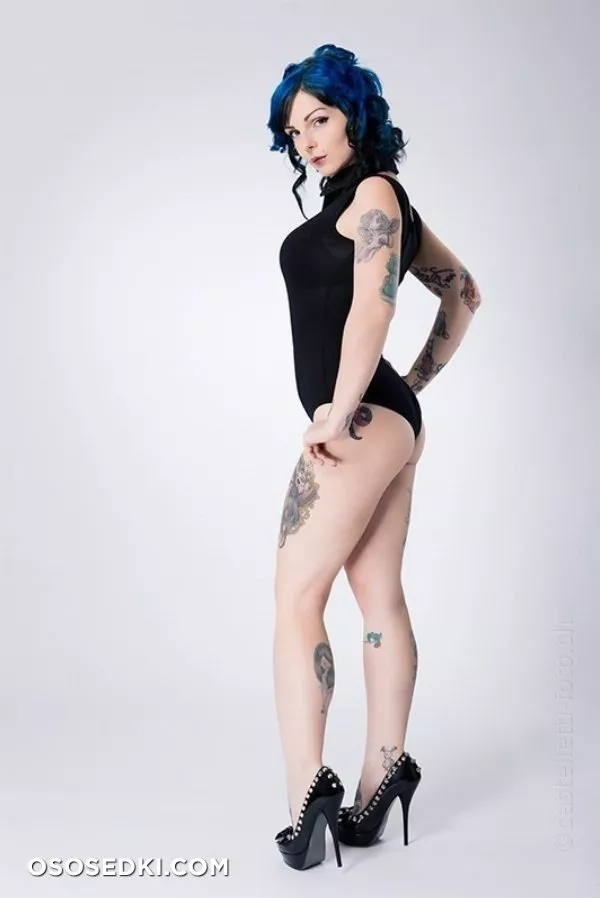 Riae Suicide - 112