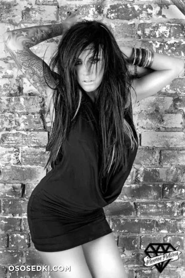 Heather Moss - 27