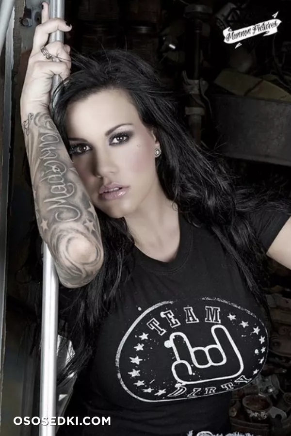 Heather Moss - 36