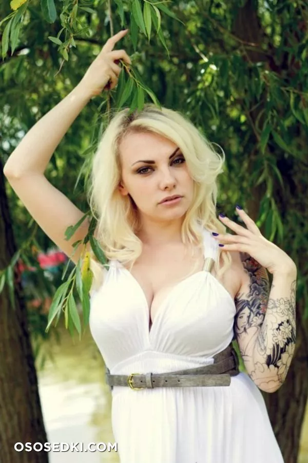 Charli Elizabeth - 17