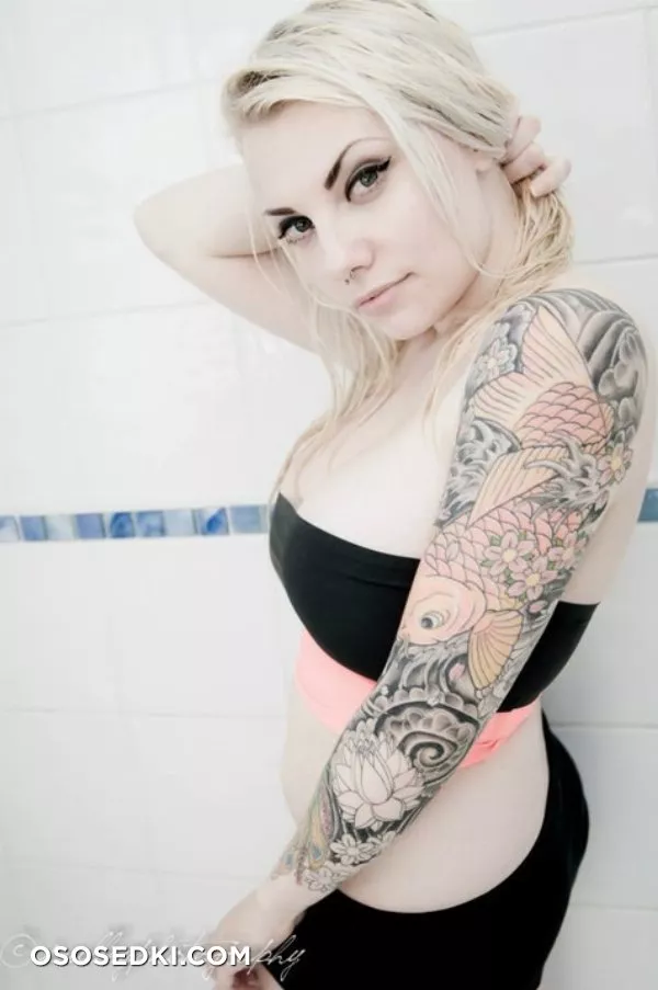 Charli Elizabeth - 19