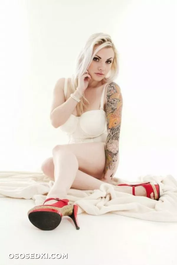 Charli Elizabeth - 26
