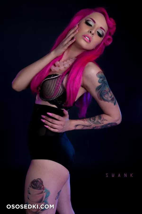 Crystal Cakeface - 19