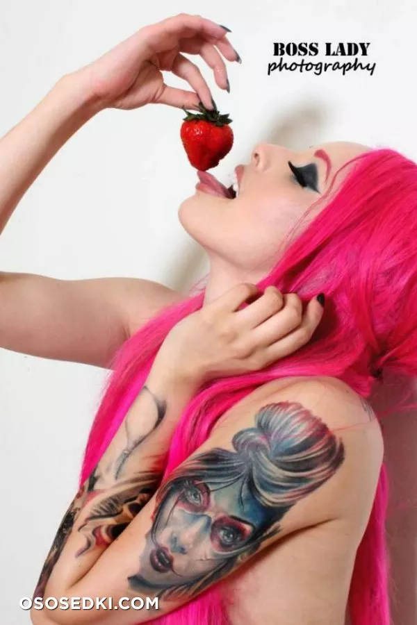 Crystal Cakeface - 57