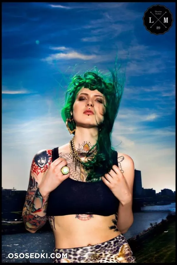 Victoria van Violence - 37