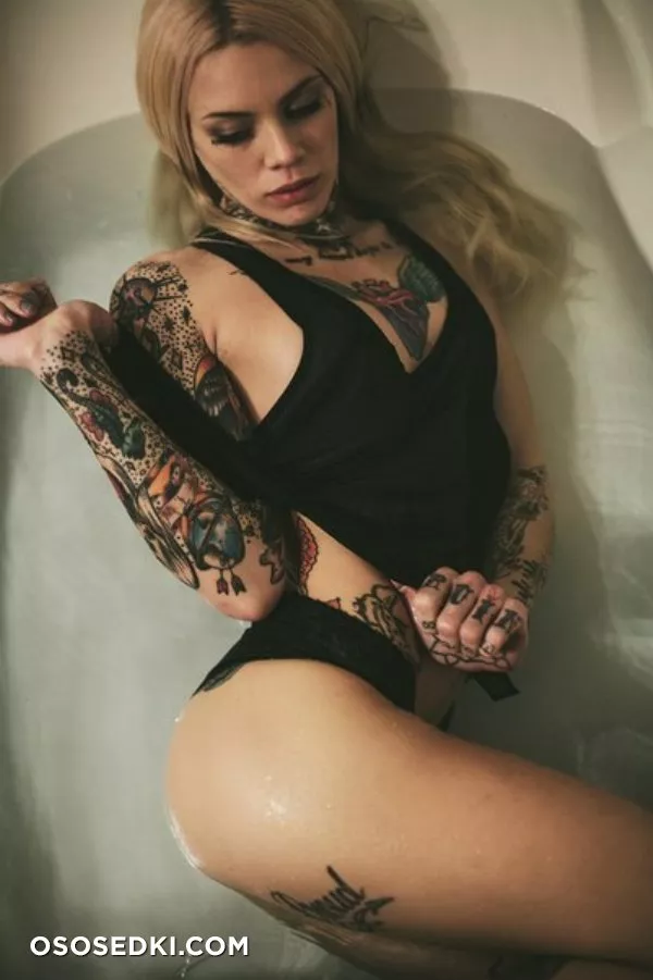 Lauren Rivoire - 18