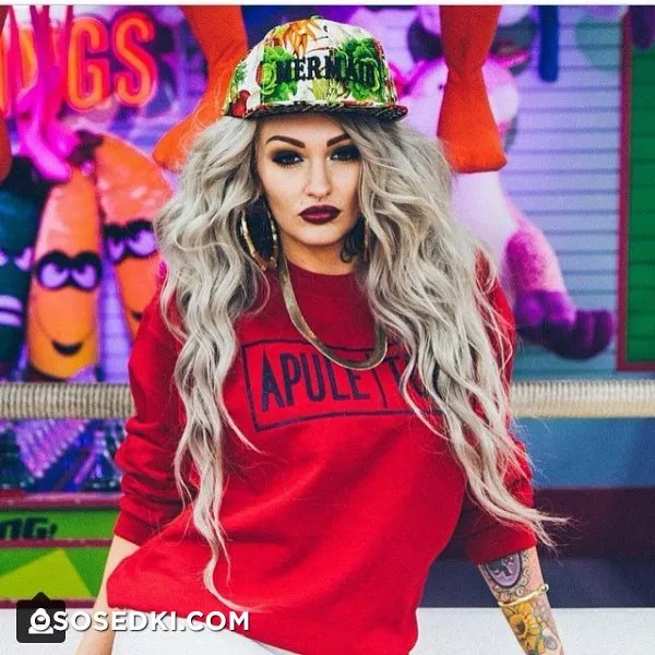 Miss Jayden - 19