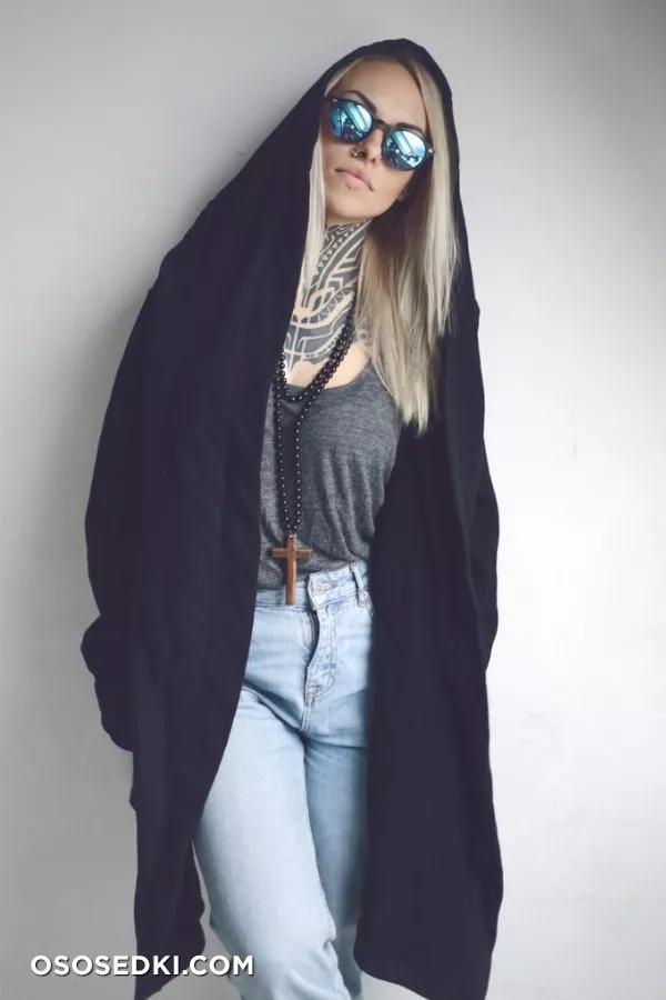 Teya Salat - 50